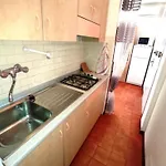 Flat 50m From The 아파트 *