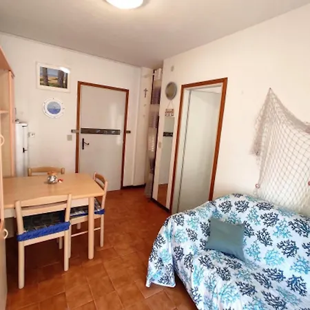 דירה Flat 50mt From The *